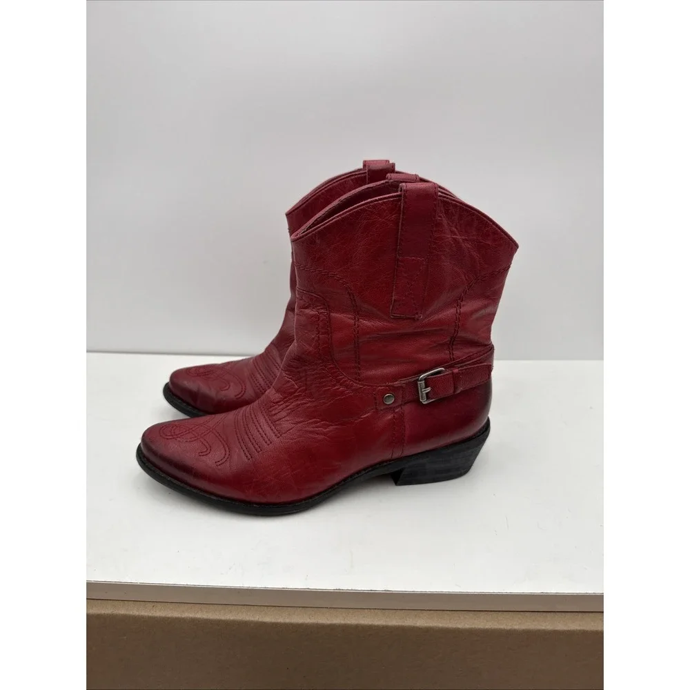 Red Western Cowgirl Ankle Boots Waco w/Buckle Franco Sarto Women Sz 7.5 READ Des